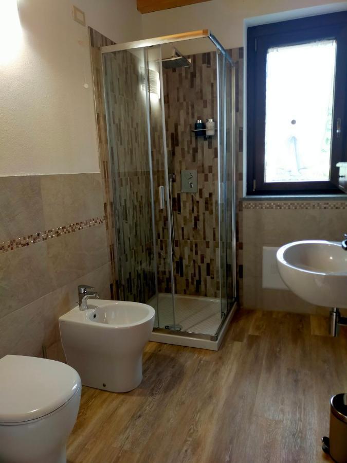 Гостевой дом Cascina Ghitin Relais Асти Экстерьер фото