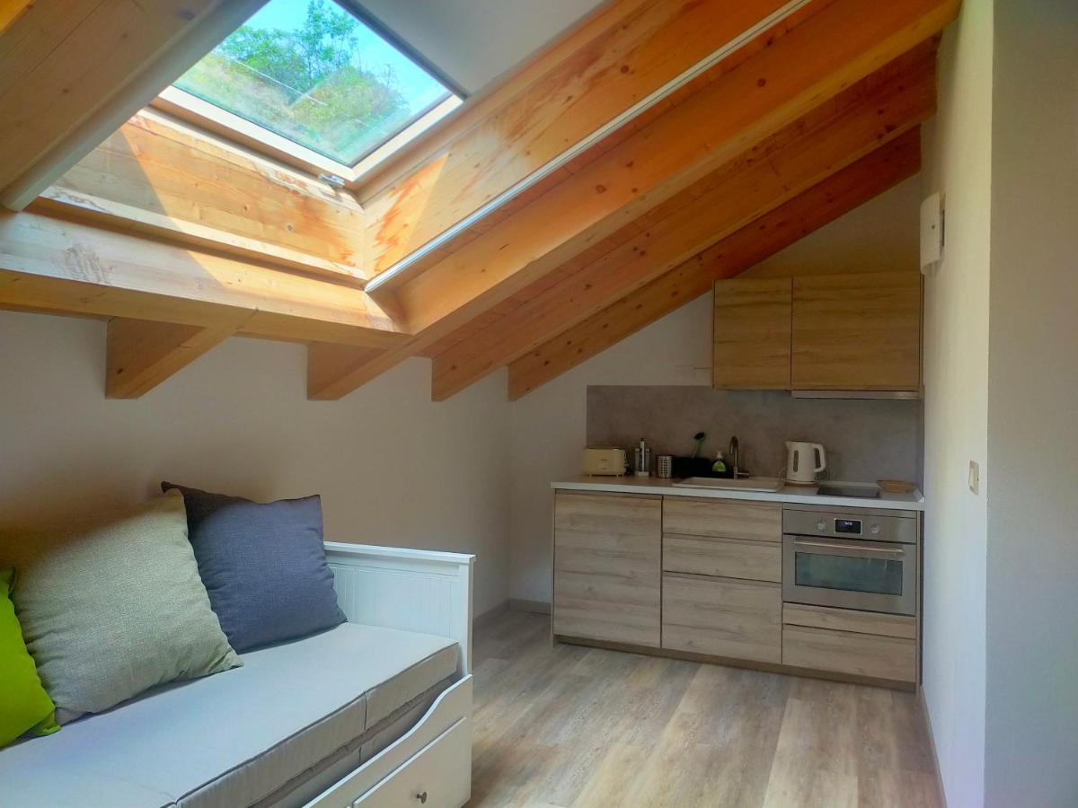 Гостевой дом Cascina Ghitin Relais Асти Экстерьер фото