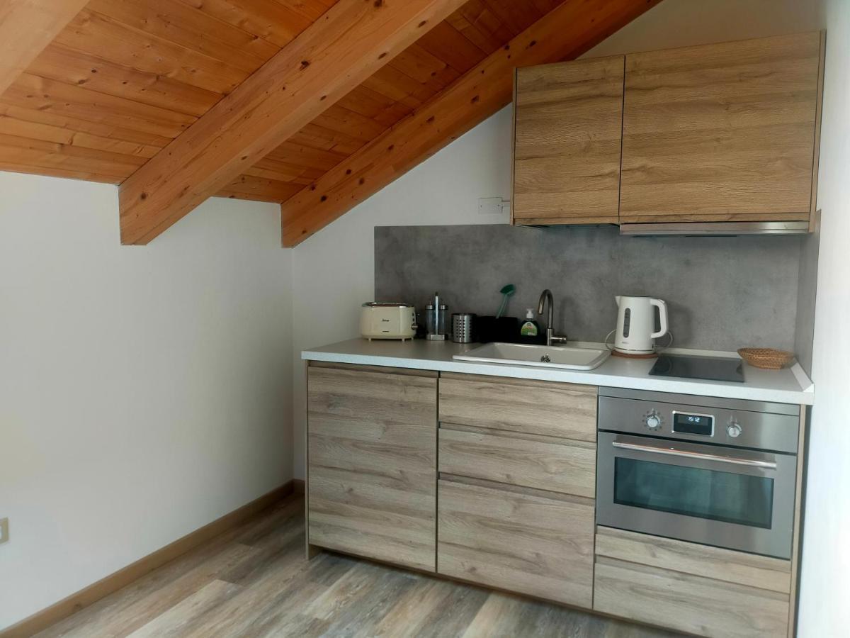 Гостевой дом Cascina Ghitin Relais Асти Экстерьер фото