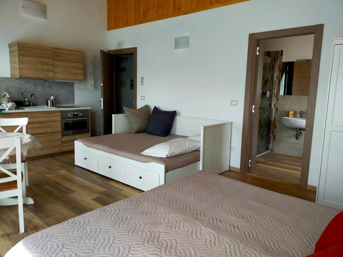 Гостевой дом Cascina Ghitin Relais Асти Экстерьер фото