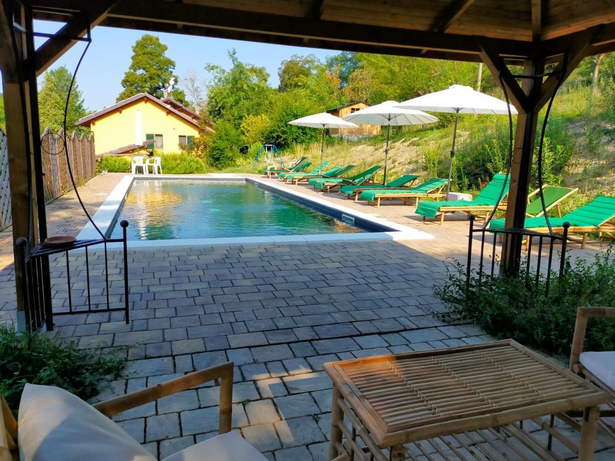 Гостевой дом Cascina Ghitin Relais Асти Экстерьер фото