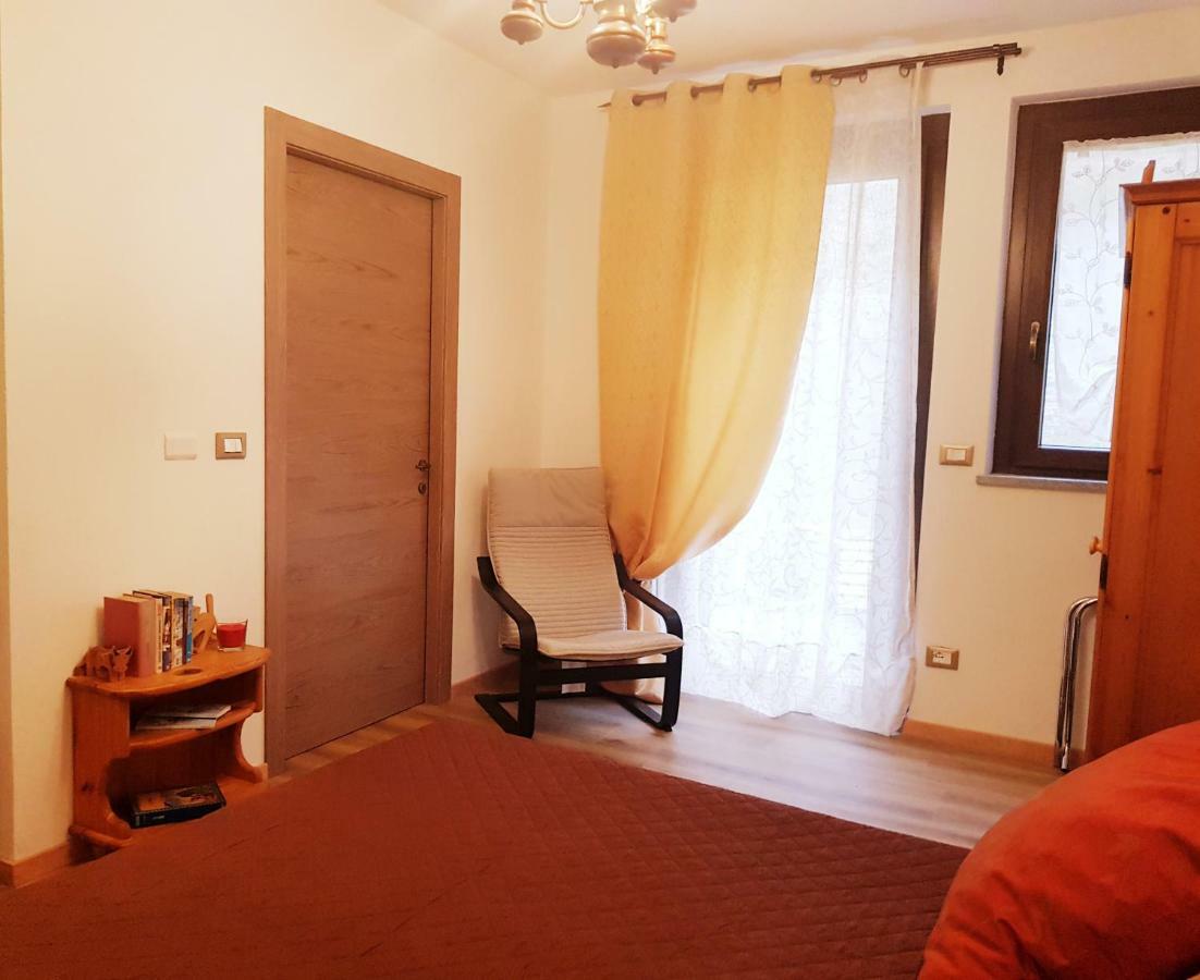 Гостевой дом Cascina Ghitin Relais Асти Экстерьер фото