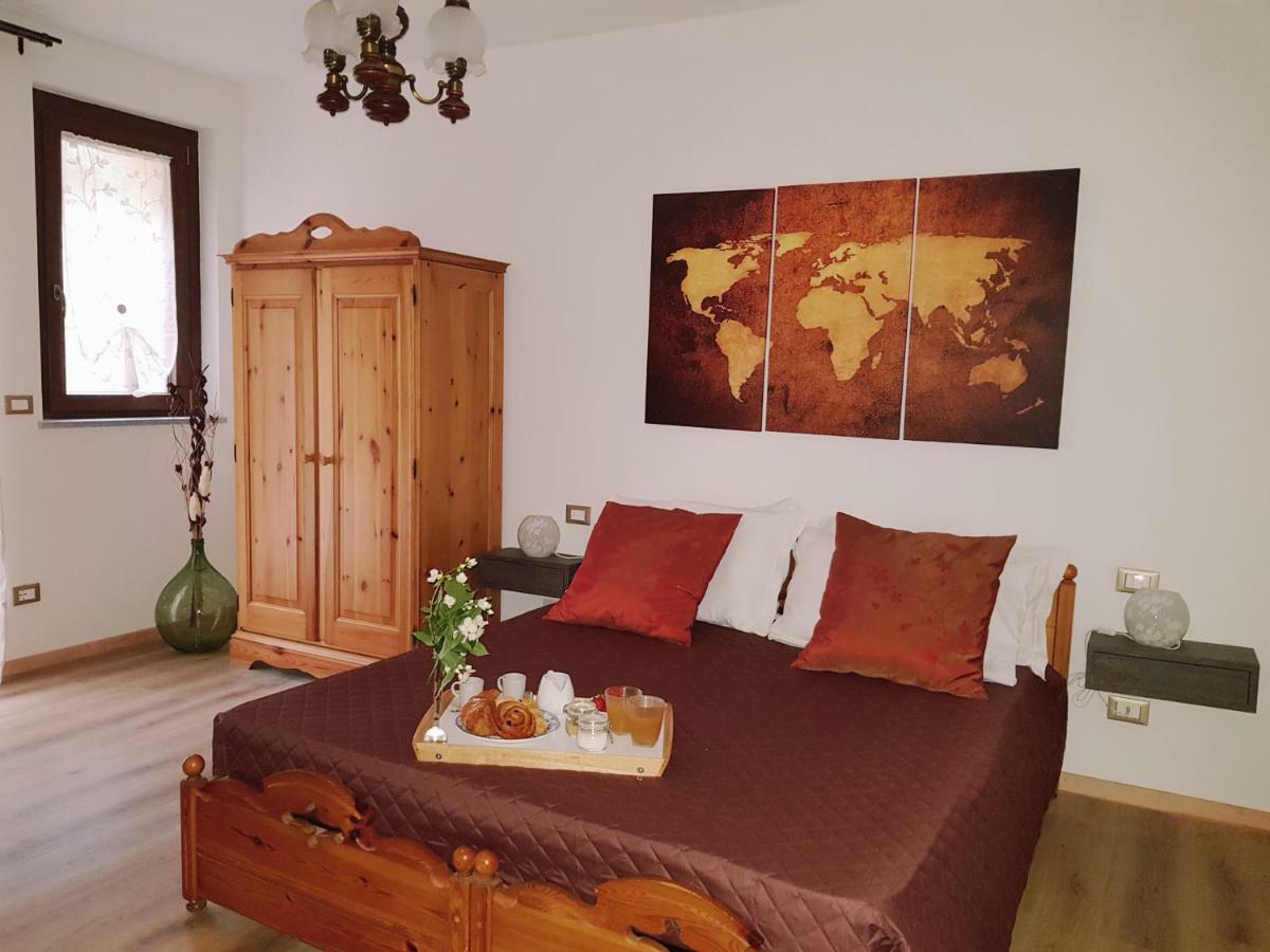 Гостевой дом Cascina Ghitin Relais Асти Экстерьер фото