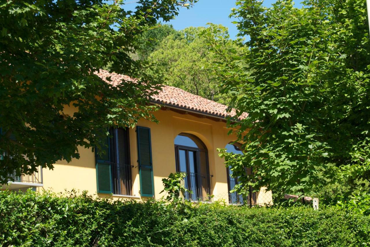 Гостевой дом Cascina Ghitin Relais Асти Экстерьер фото